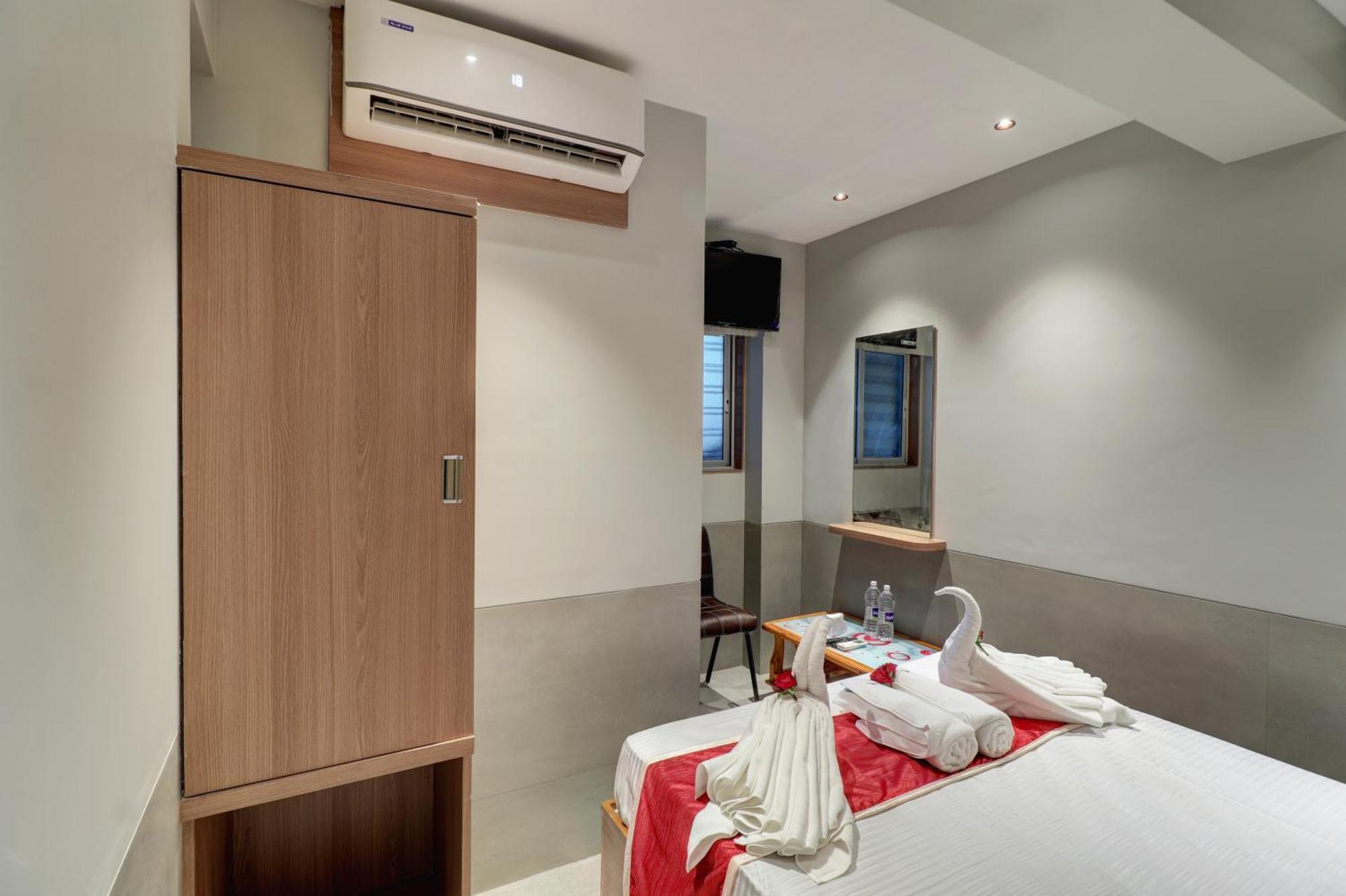 Hotel Sai Nidhi Residency Navi Mumbai Zewnętrze zdjęcie